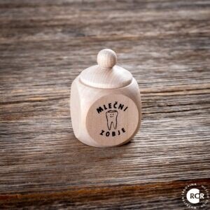 Lesena Posodica Za Mlecne Zobke Muzejska Trgovina Ribnica 03561 1 300x300